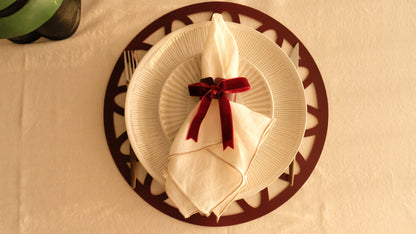 HANDWOVEN OVAL PLACEMAT IN NATURAL RAFFIA - SELENE